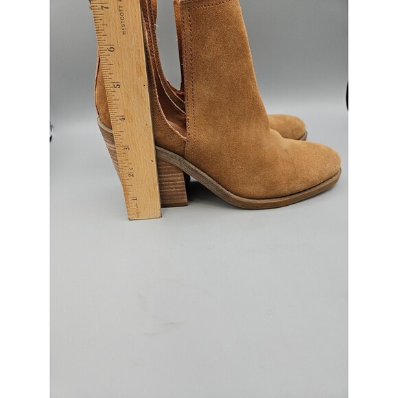 Steve Madden Sharini Tan Suede Leather Slit Ankle Booties Shoes Womens 9.5 M - Picture 8 of 10